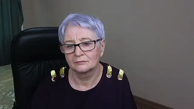Sandra Snowflake online show from March 14, 1:24 pm
