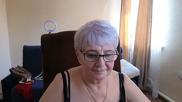 Sandra Snowflake online show from April 23, 12:29 pm