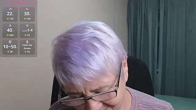 Snapshot of Sandra_Snowflake chatting on November 17, 3:54 am Sandra Snowflake online show from November 17, 3:54 am