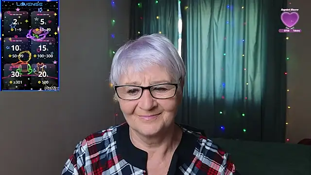 Sandra Snowflake online show from October 3, 12:06 pm