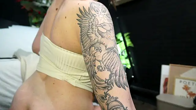 IngAdn online show from November 12, 5:39 pm