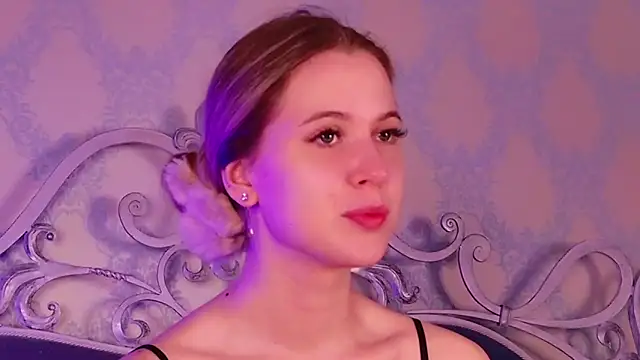 BECKI VRES online show from October 30, 8:39 pm