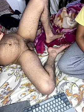 Snapshot of Sabnam_bano chatting on December 20, 6:33 pm Sabnam bano online show from December 20, 6:33 pm