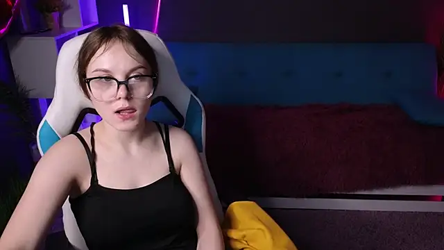 Dyna bae online show from March 2, 11:09 am