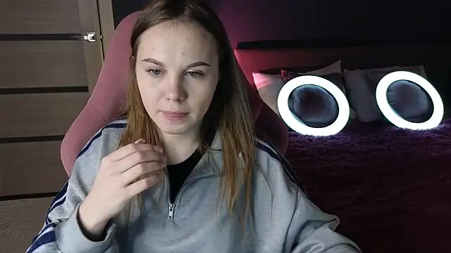 Dyna bae online show from October 8, 8:16 am