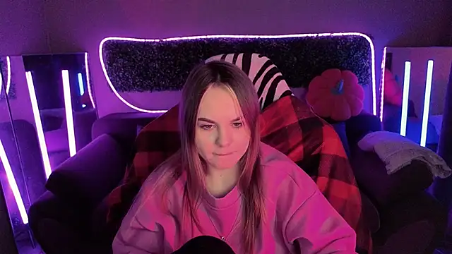 Dyna bae online show from November 23, 4:28 pm