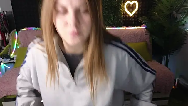 Dyna bae online show from September 30, 2:28 am