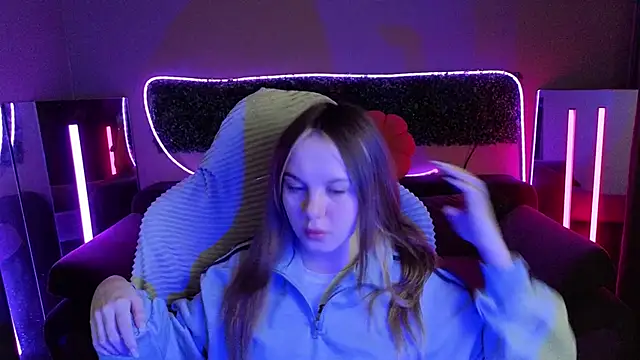 Dyna bae online show from November 27, 9:10 am