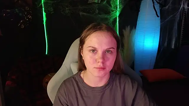 Dyna bae online show from October 25, 8:13 am