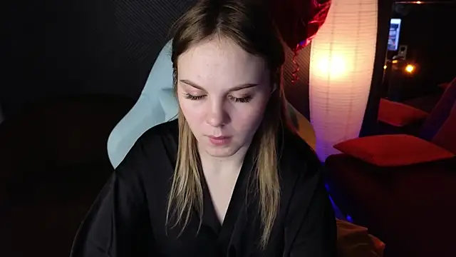 Dyna bae online show from March 13, 1:10 am