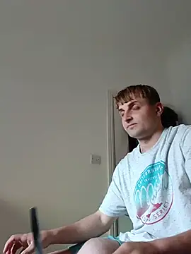 Snapshot of Eusuntnoulgigolo chatting on June 5, 6:13 pm Eusuntnoulgigolo online show from June 5, 6:13 pm