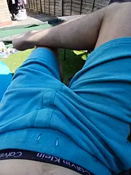 Snapshot of Eusuntnoulgigolo chatting on July 11, 9:31 am Eusuntnoulgigolo online show from July 11, 9:31 am
