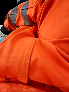 Eusuntnoulgigolo online show from February 10, 8:13 am