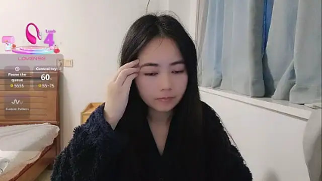 Snapshot of Lucy-xixi chatting on February 27, 5:07 am Lucy-xixi online show from February 27, 5:07 am