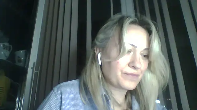 Mary888x online show from March 6, 8:27 pm