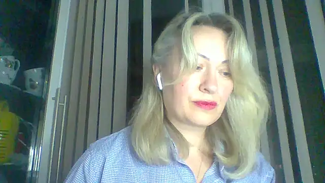 Mary888x online show from March 6, 5:11 pm