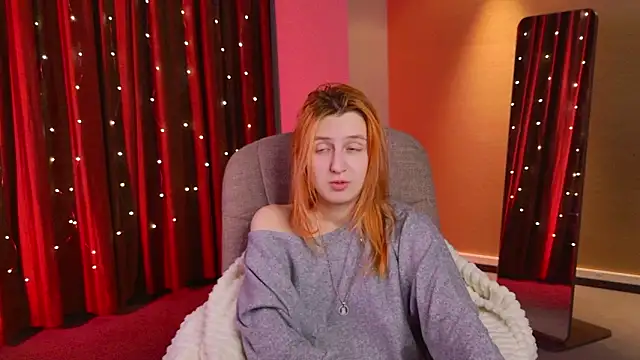 aishiro online show from February 4, 2:01 pm