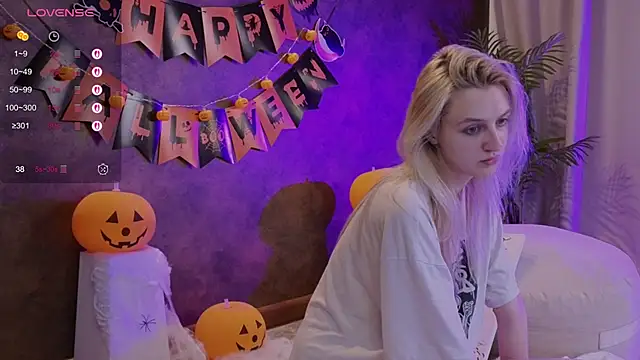 aishiro online show from October 29, 5:50 am