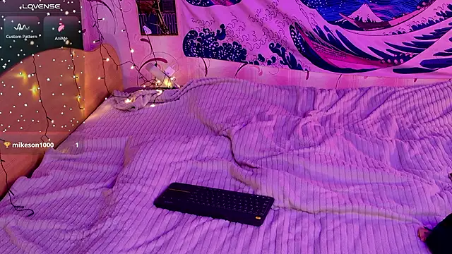 aishiro online show from March 1, 5:02 pm