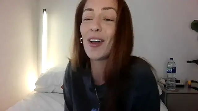 Edenfox- online show from March 12, 2:10 pm