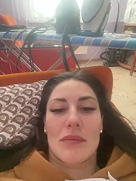 Snapshot of Veronicavirus chatting on February 20, 12:47 pm Veronicavirus online show from February 20, 12:47 pm