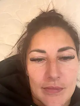 Snapshot of Veronicavirus chatting on September 28, 9:27 am Veronicavirus online show from September 28, 9:27 am