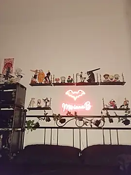 MirianaB online show from July 9, 6:58 am