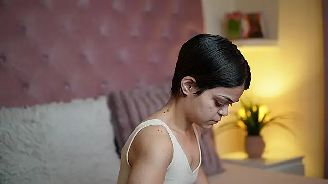 MaiaMini online show from September 22, 6:36 pm