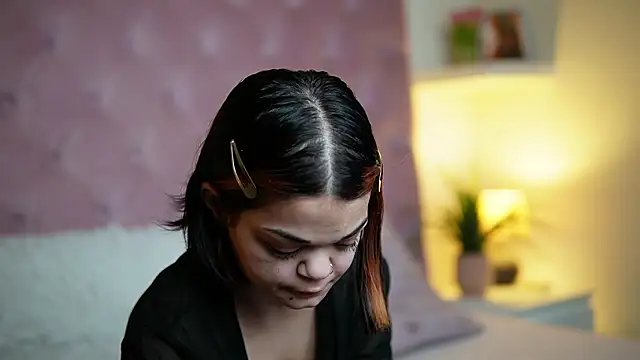 MaiaMini online show from March 5, 11:10 pm