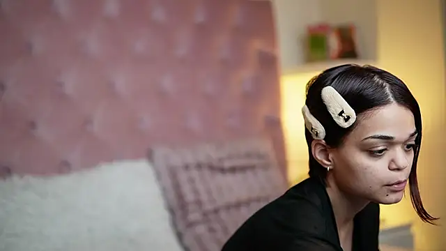 MaiaMini online show from November 7, 7:51 pm