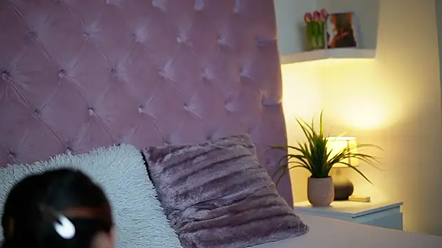 MaiaMini online show from February 23, 9:59 pm