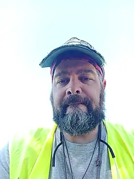 Snapshot of serpensy chatting on May 27, 8:11 am serpensy online show from May 27, 8:11 am
