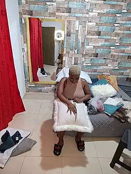 DashaSousaa online show from April 6, 2:29 am