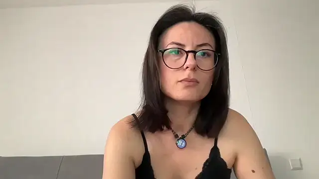 AvaFlowers6 online show from March 10, 8:28 am