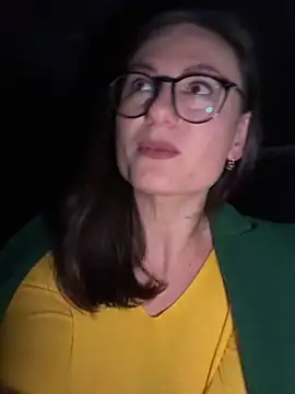 AvaFlowers6 online show from November 7, 6:45 pm