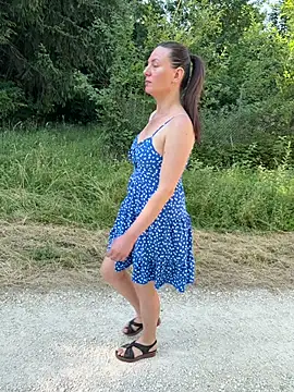 AvaFlowers6 online show from July 13, 7:29 am