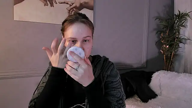 Rada Woods online show from March 12, 5:46 am