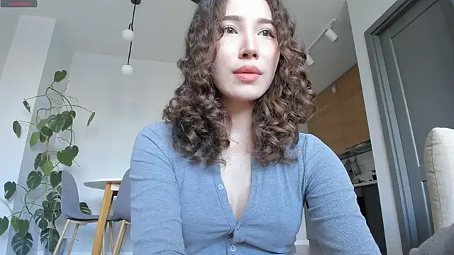 Snapshot of mey_baee chatting on September 22, 8:20 am mey baee online show from September 22, 8:20 am