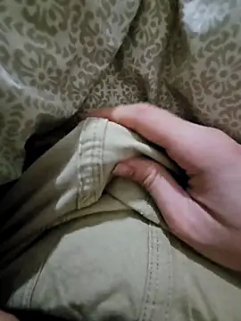 skiciyunis online show from December 2, 6:53 pm