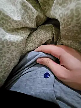 skiciyunis online show from October 14, 9:04 pm