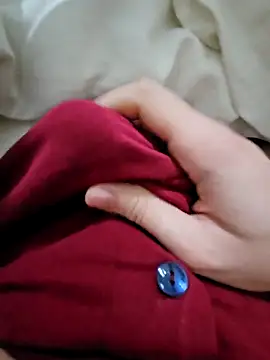 skiciyunis online show from November 12, 8:45 pm