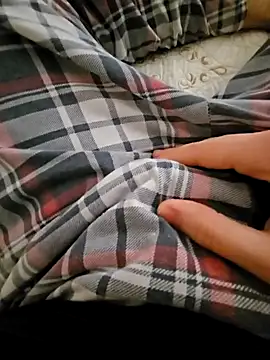 skiciyunis online show from March 17, 1:50 pm