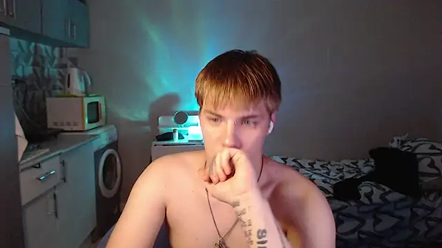yourlildemon online show from July 17, 9:34 pm