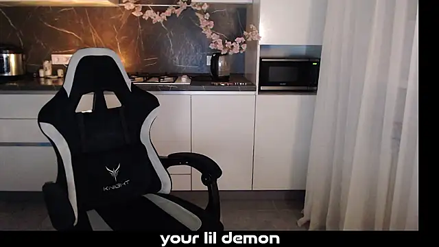 yourlildemon online show from March 6, 4:35 pm