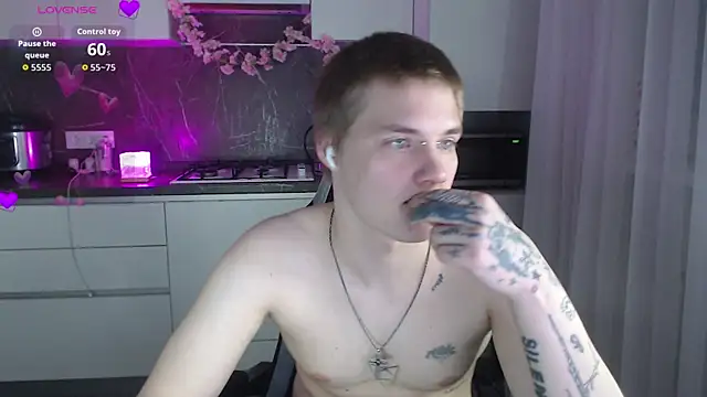 yourlildemon online show from April 18, 5:59 pm