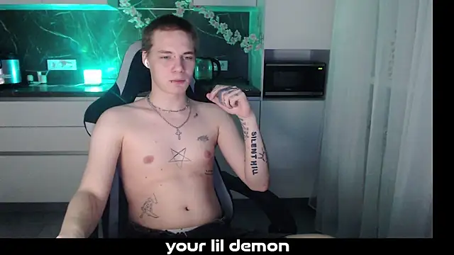 yourlildemon online show from February 28, 7:02 pm