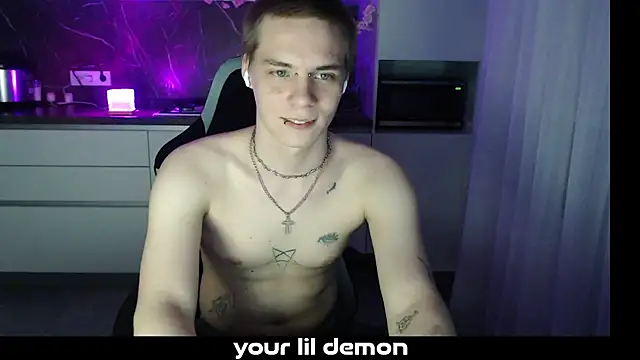 yourlildemon online show from February 25, 7:03 pm