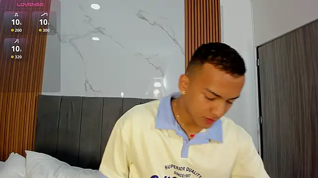 Rafa2004Cruz online show from October 12, 2:51 pm