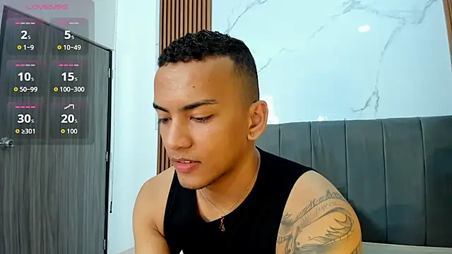 Rafa2004Cruz online show from September 18, 12:19 pm