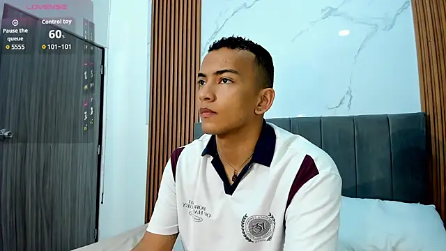 Rafa2004Cruz online show from September 19, 11:58 am